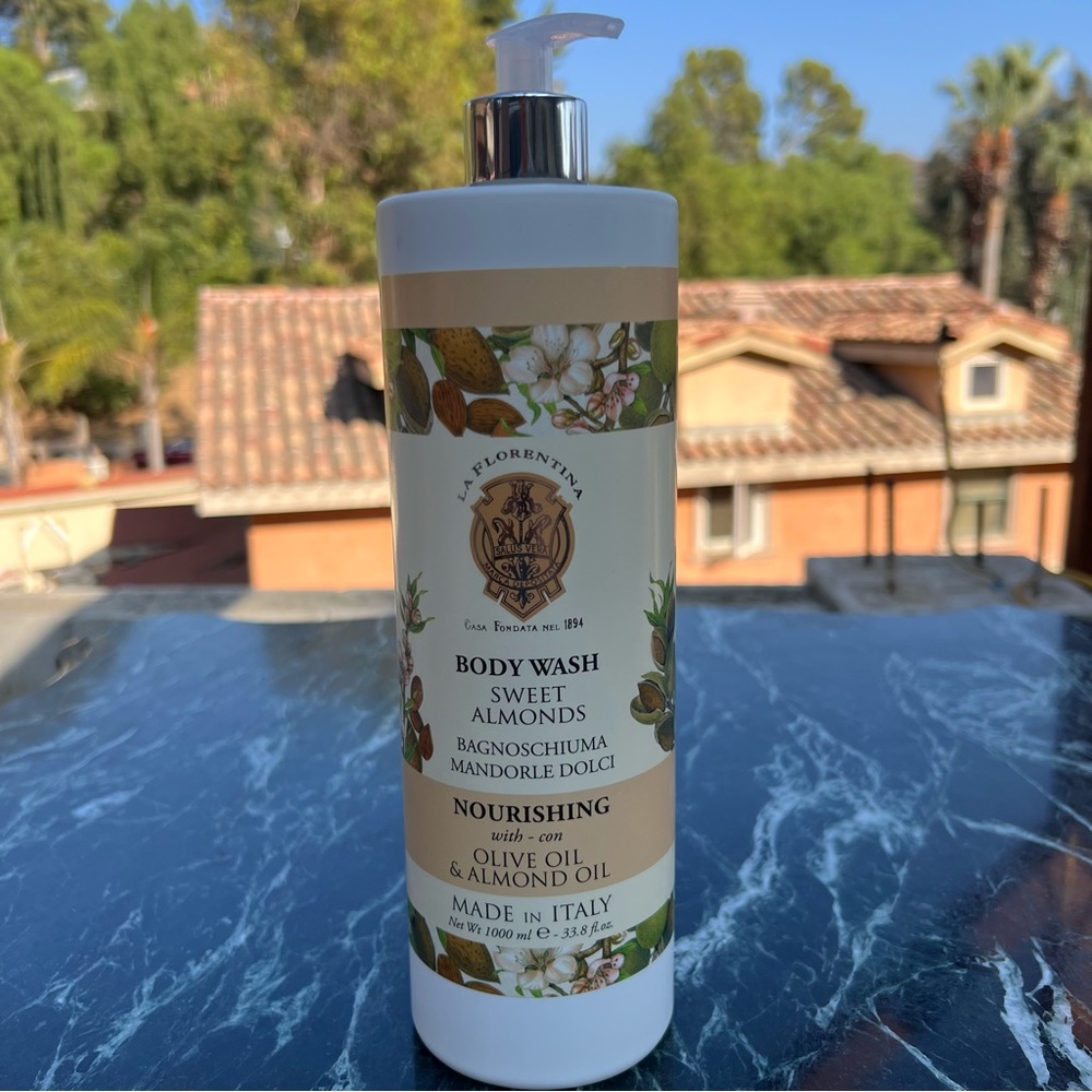 LA FIORENTINA - SWEET ALMONS NOURISHING BODY WASH